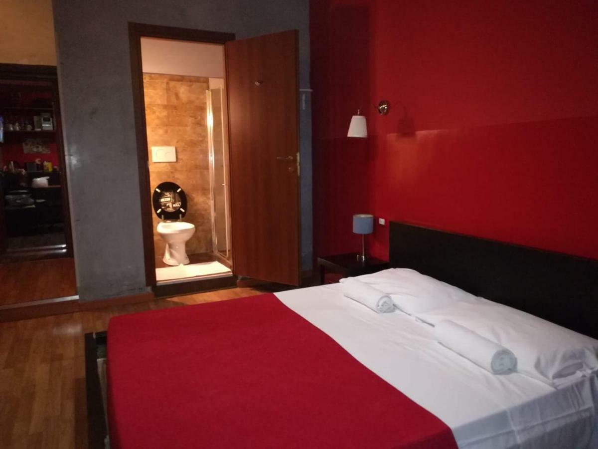 Arthur Hostel Рим Экстерьер фото